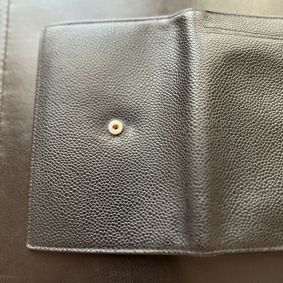 Chanel Wallet - Picture 6 of 12